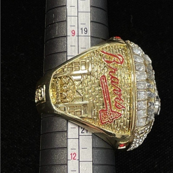 Atlanta Braves Replica Gold and Silver World Series 2021 Championship Ring 11 - Picture 11 of 11